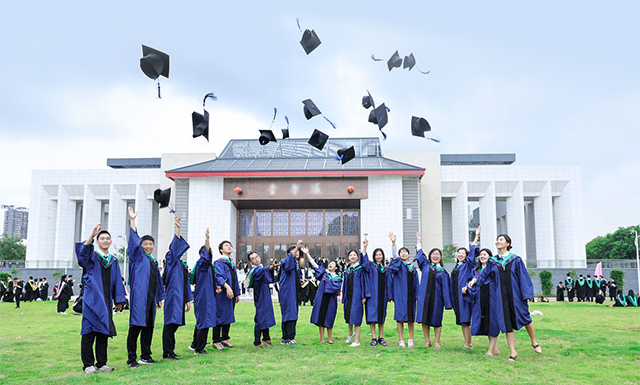 山东财经大学保险学院