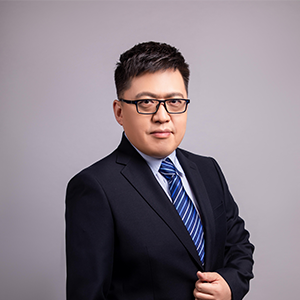 鄢利 讲师照片